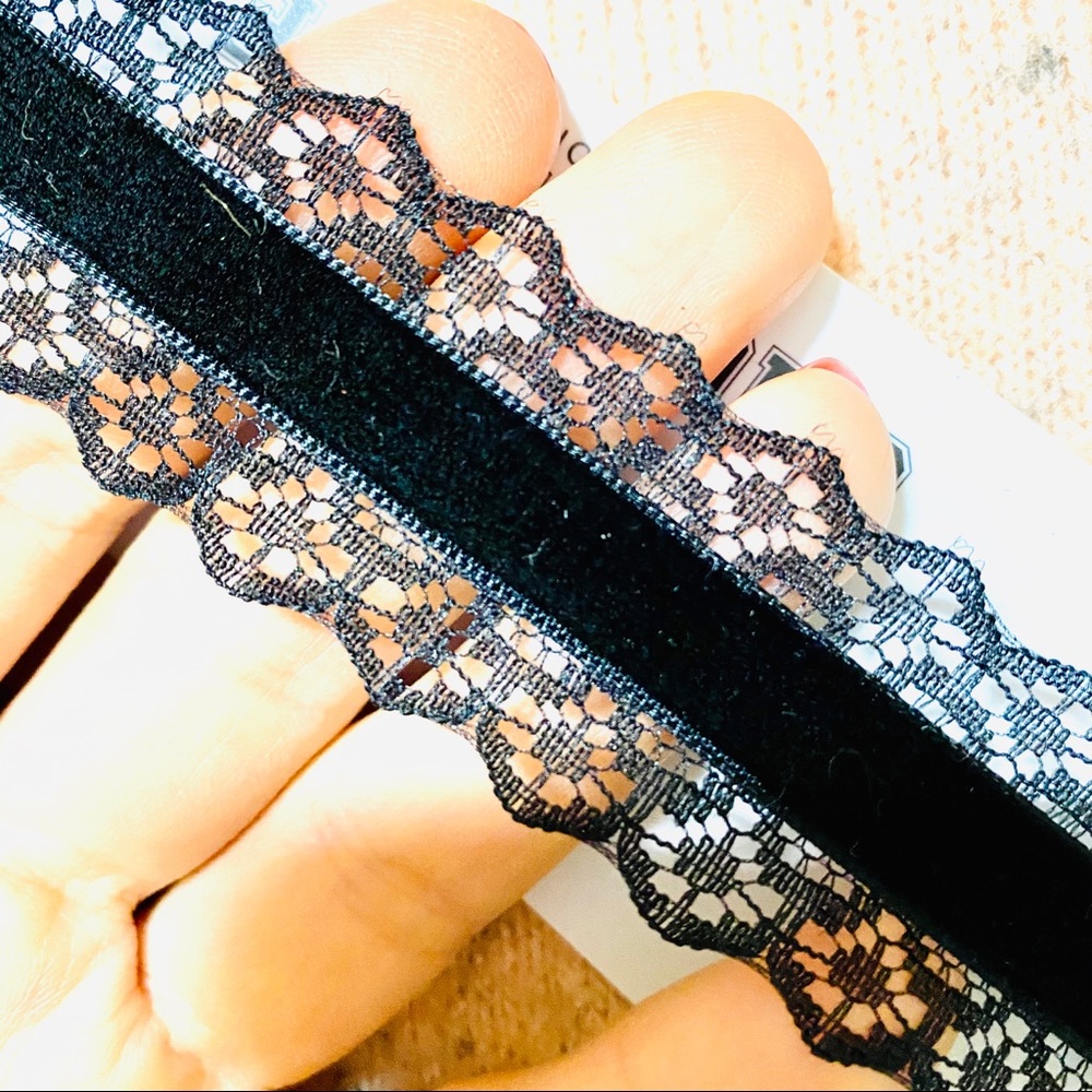 🖤 BRAND NEW!!! Choker Necklace. Pack of 6.